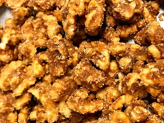 Frosted Cinnamon Vanilla Walnuts